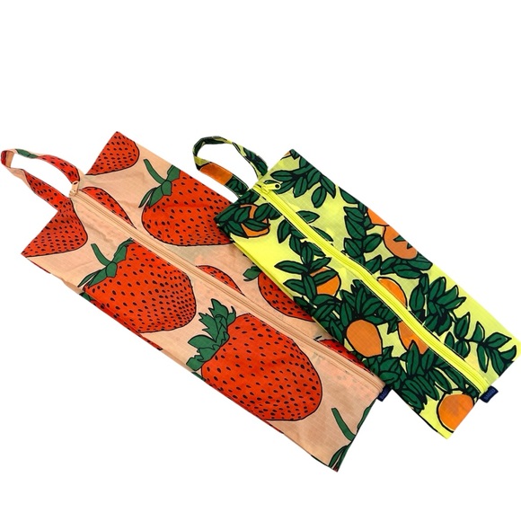 BAGGU Handbags - Baggu | 3D Zip Pouches Strawberry Orange Tree Print Medium Large Packing Cube